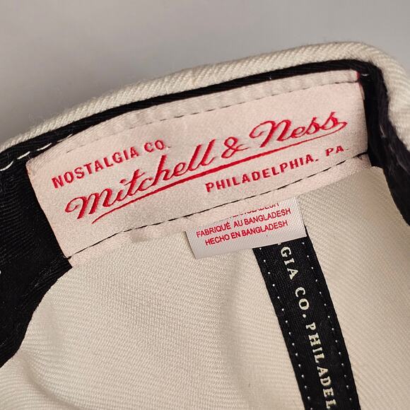 Mitchell & Ness Boston Celtics Larry Bird Snapback White Hat Cap Rare White - Picture 10 of 15